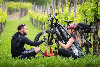 BIKE LOVERS
