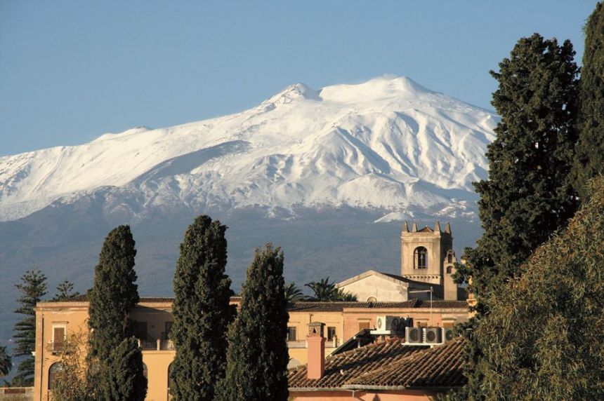 TAORMINA, THE ETNA and the BAROQUE