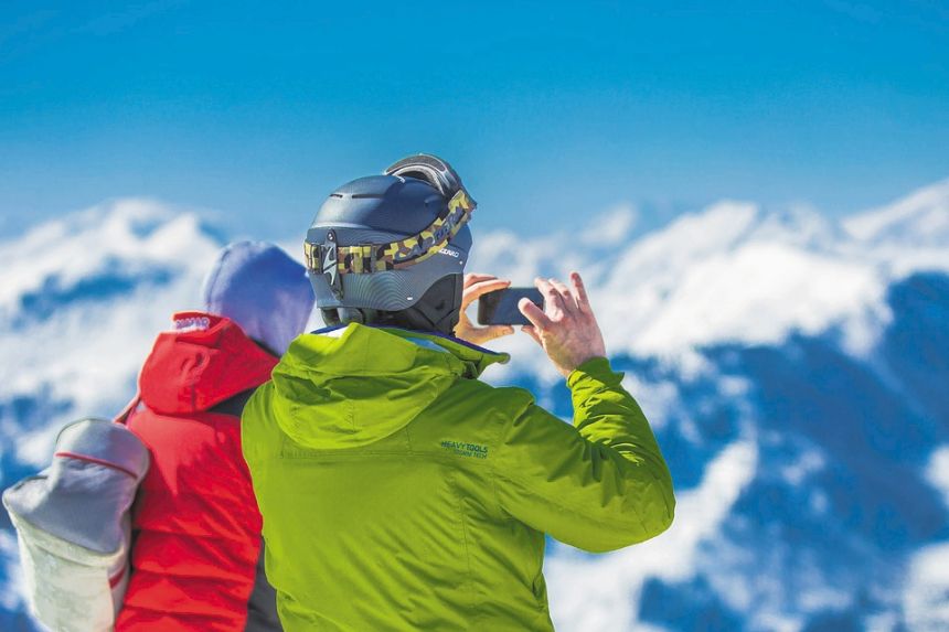 DOLOMITES EXPERIENCE AND HOLIDAYS