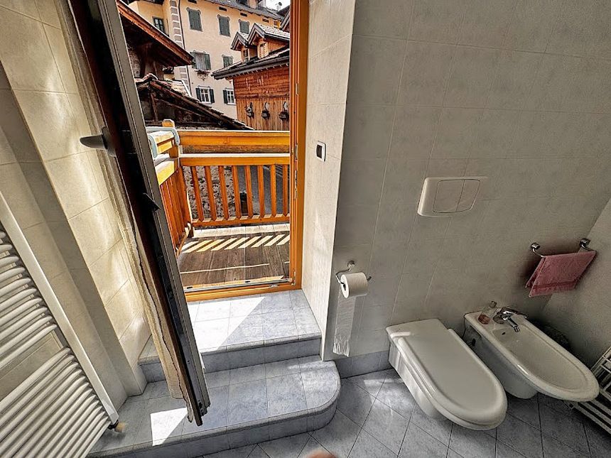 06 05 BAGNO