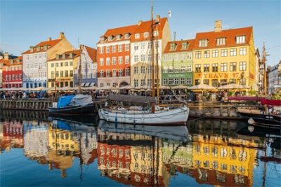 COPENHAGEN LONG WEEK-END A MISURA D'UOMO 2026 info